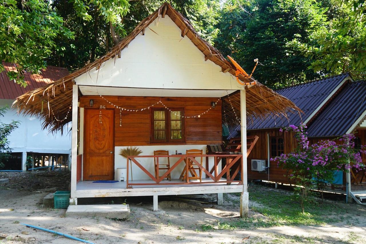 Smile Sunset Resort Koh Lipe Exterior foto
